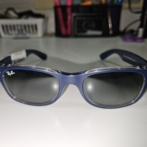 Ray-Ban Navy Blue Sunglasses